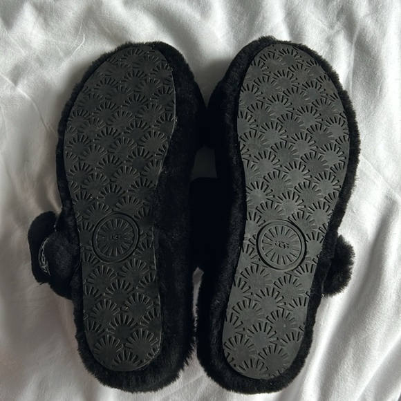 UGG ‘FUZZ YEAH’ SHEEPSKIN SLIDE/SLIPPERS - SIZE 9 - Picture 13 of 14